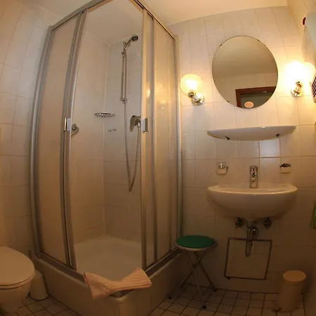 Zum Lowen Hotel Weiterstadt